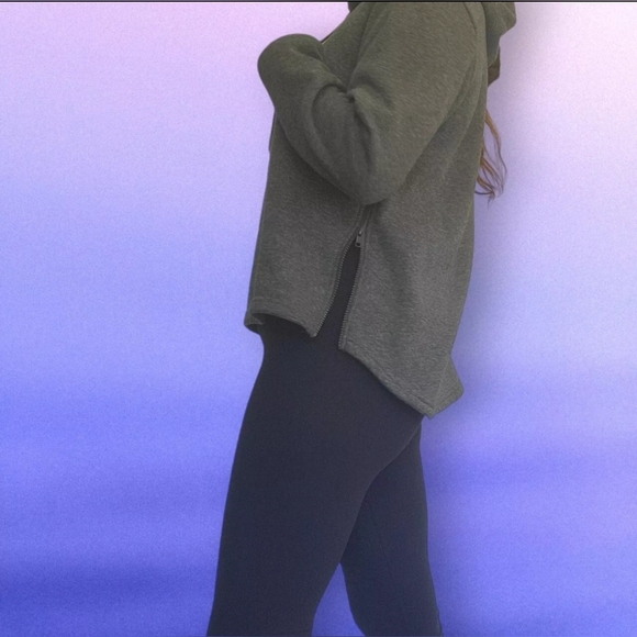 RBX Lightweight Hoodie Sweatshirt Size Medium Women's Gray Pullover - Picture 6 of 11